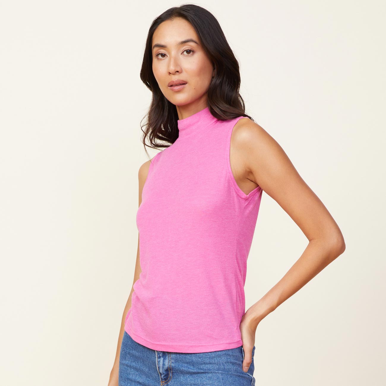 The Ultimate Cropped Tank – MONROW