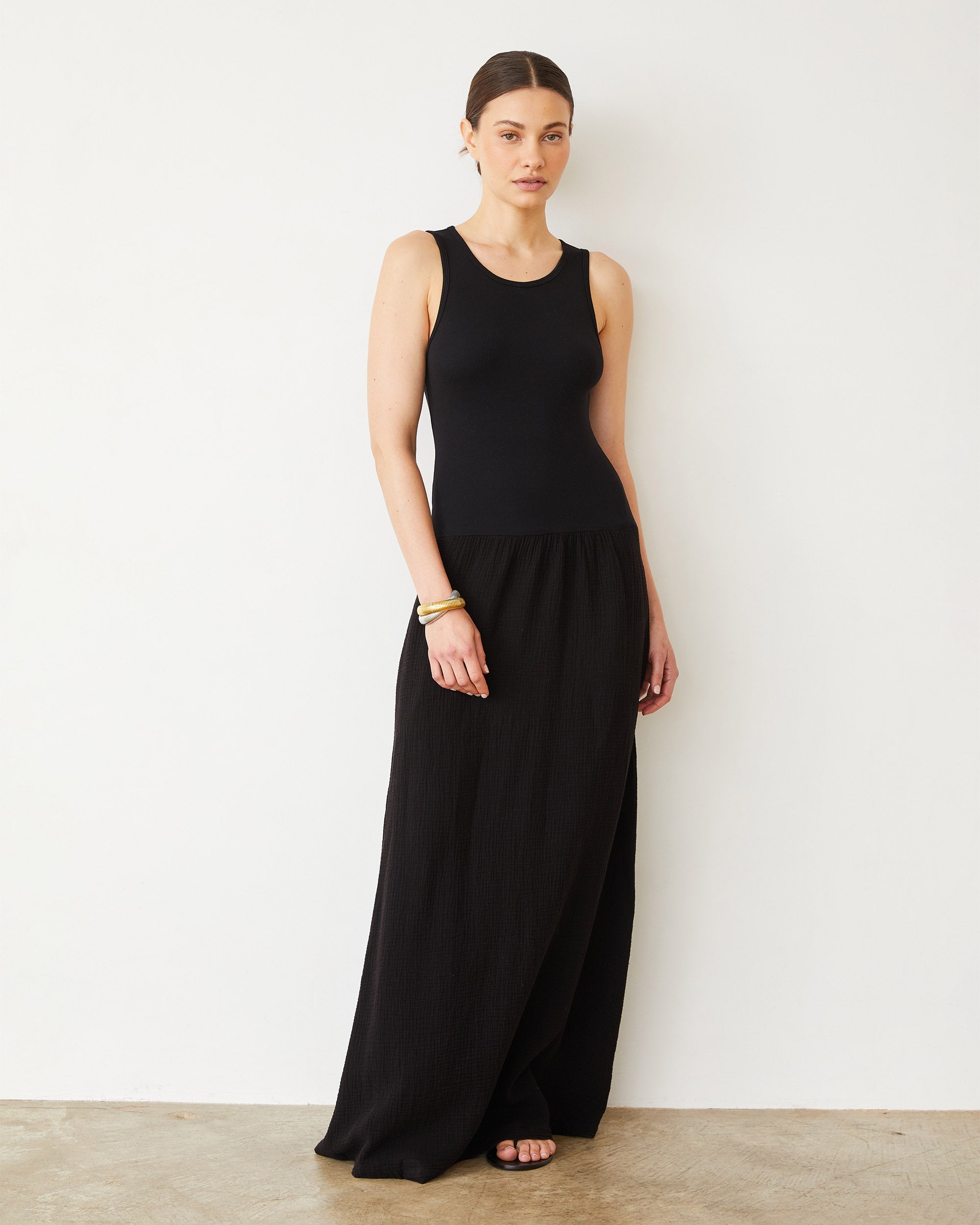 Long black tank maxi dress hotsell