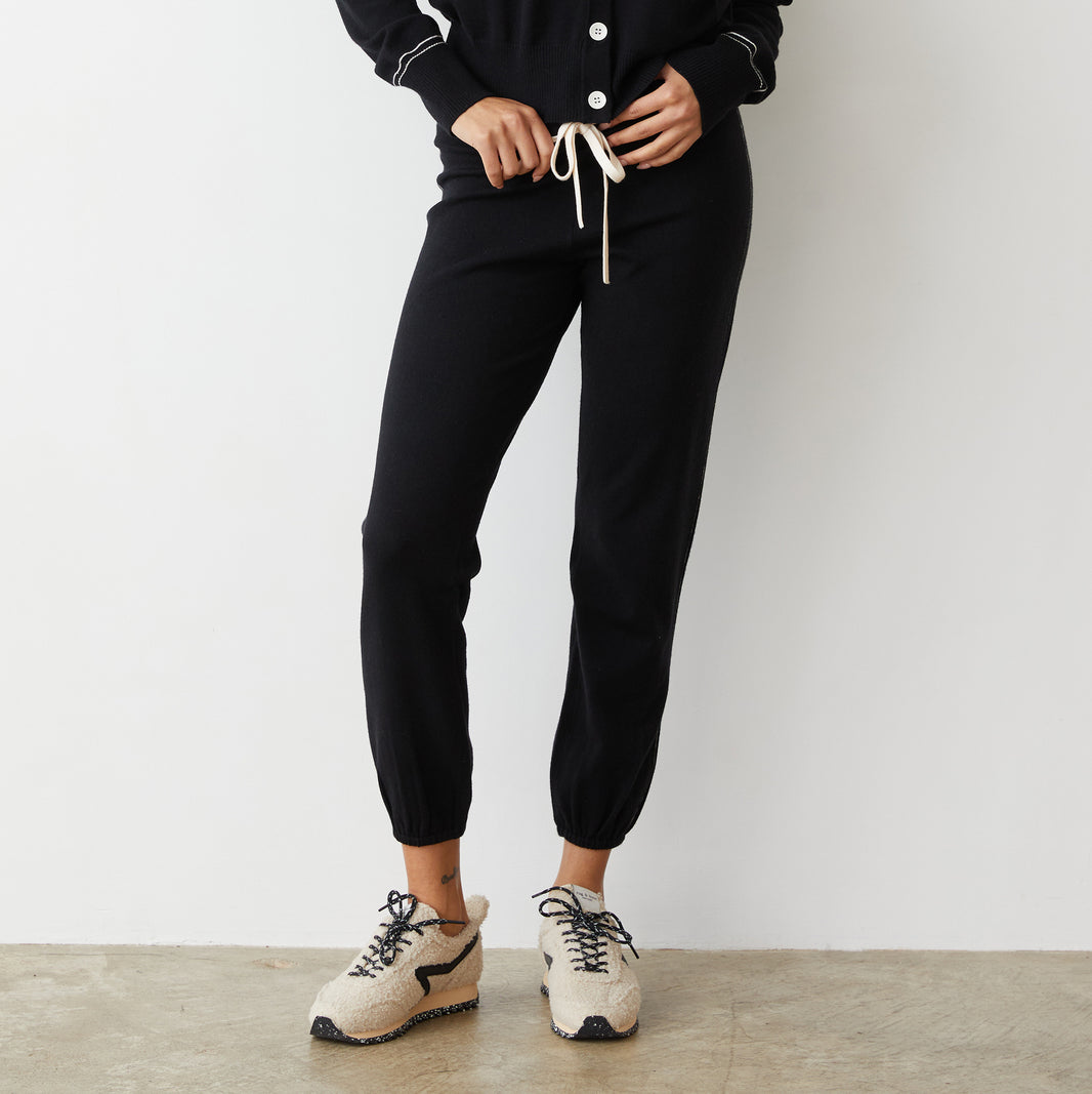 Womens Bottoms - Joggers, Skirt, Sweats and More – MONROW