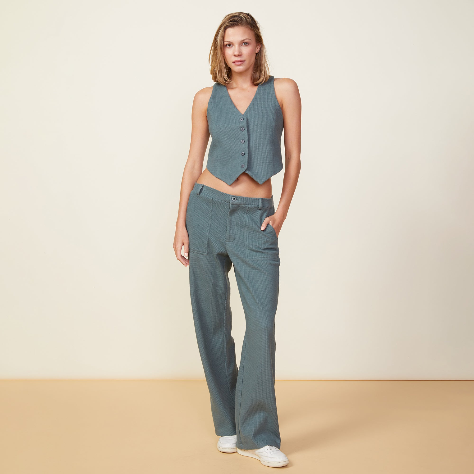 Women's Pants - Track Trousers, Joggers & More – MONROW