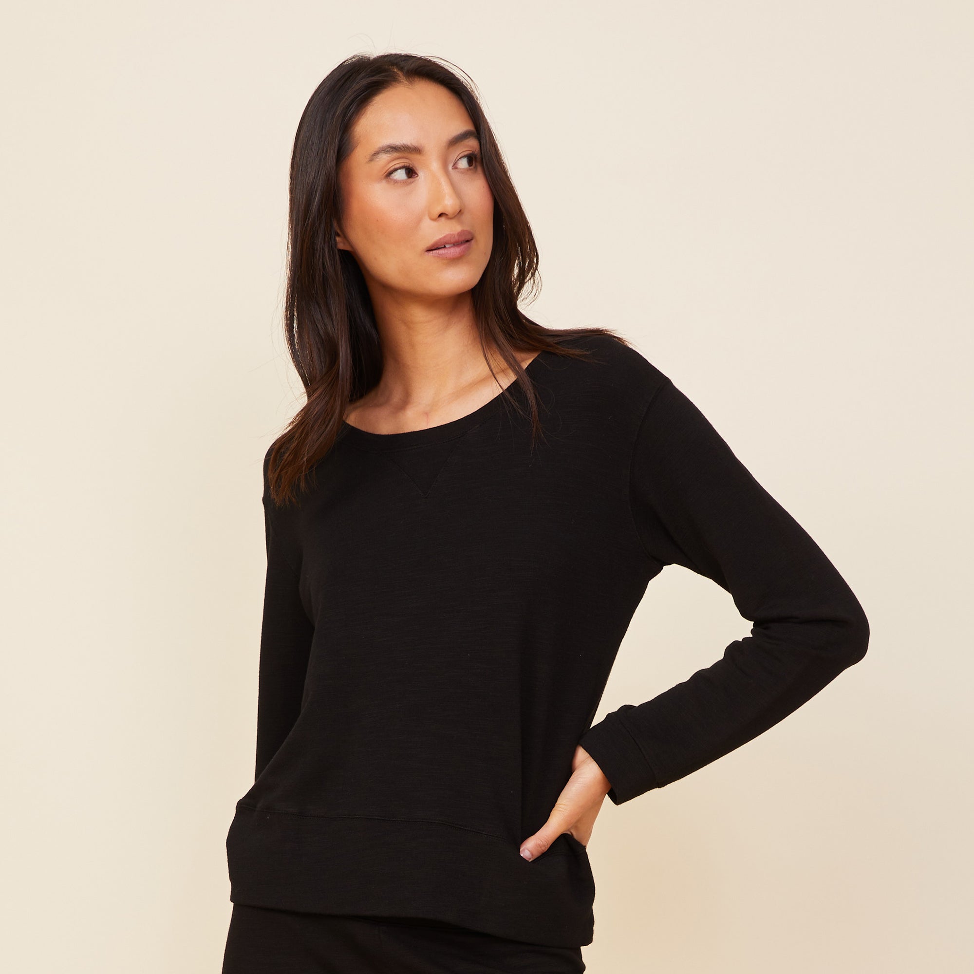 Womens black crew online neck jumper