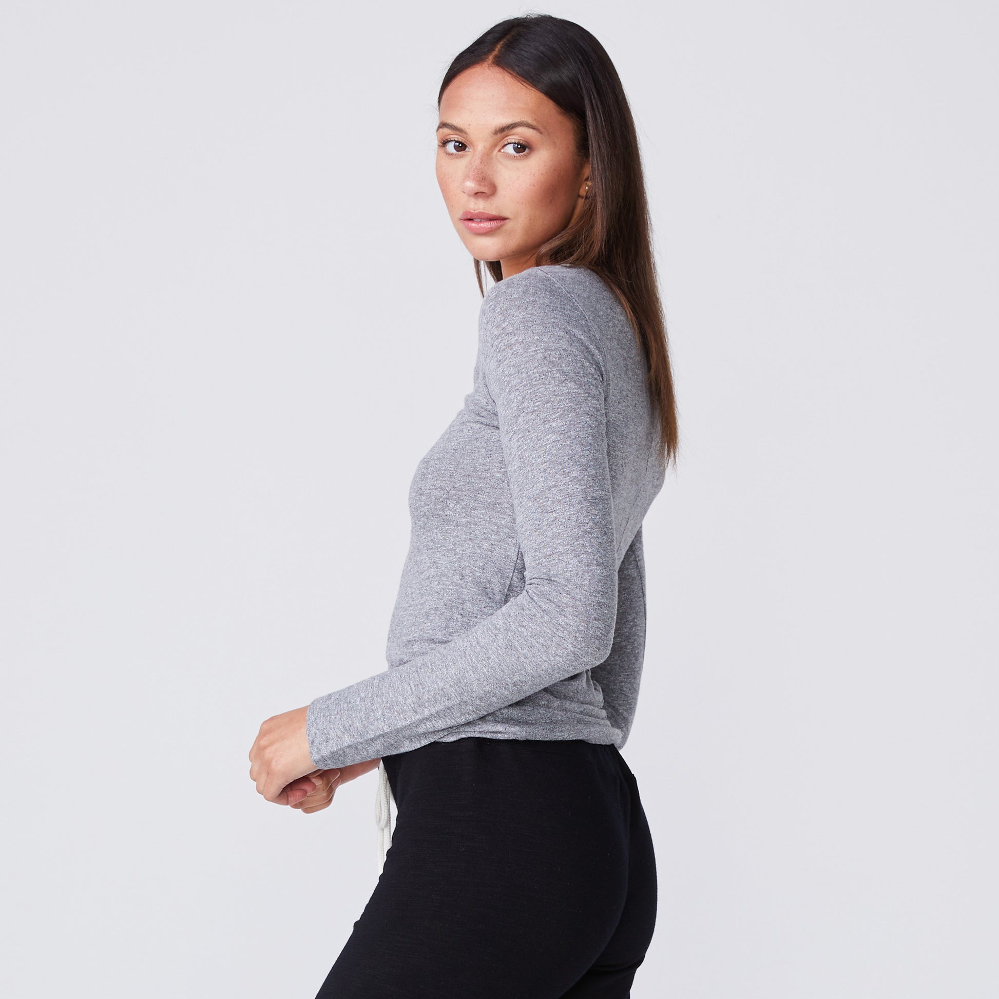 Textured Tri-Blend Fitted Long Sleeve Crew – MONROW